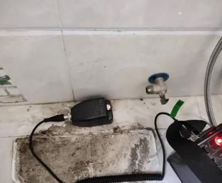 紫金屋顶漏水维修公司分享下卫生间漏水的危害及解决方法